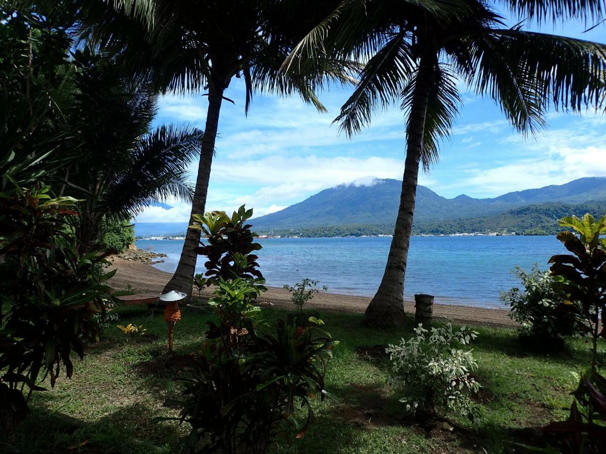 Two Fish Resort Lembeh Bitung Exterior photo